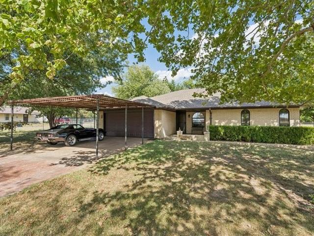 House for sale in Tuttle, Oklahoma