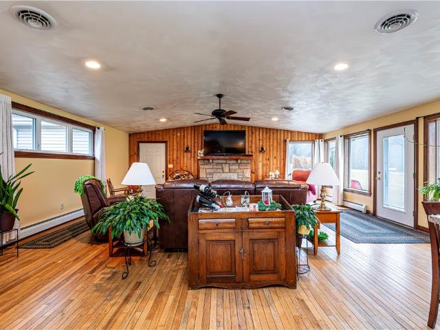 Farm for sale in Laughlintown, Pennsylvania