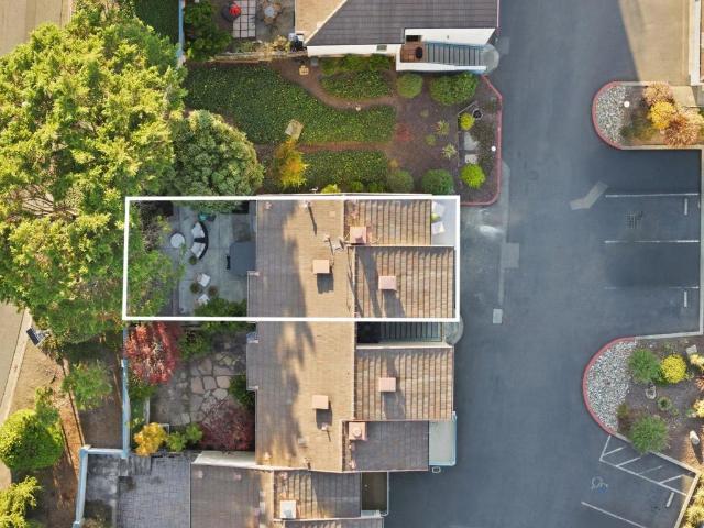 Townhouse for sale in Pacifica, San Mateo County
