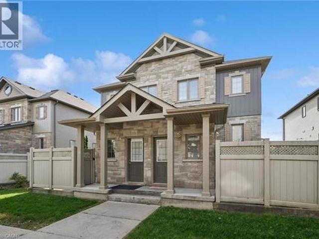 Townhouse for sale in Kitchener, Ontario