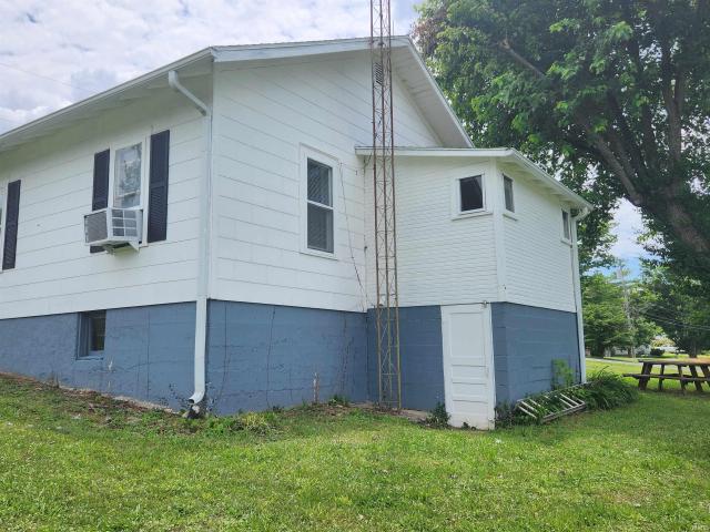 House for sale in Paoli, Indiana
