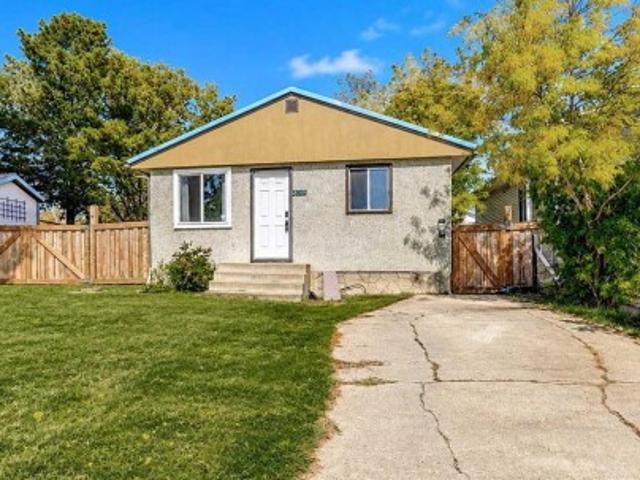 House for sale in Hillside, Grande Prairie