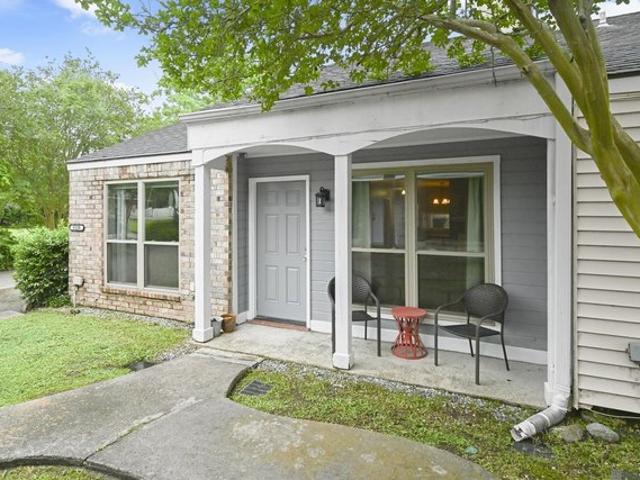 Townhouse for sale in Baton Rouge, Louisiana