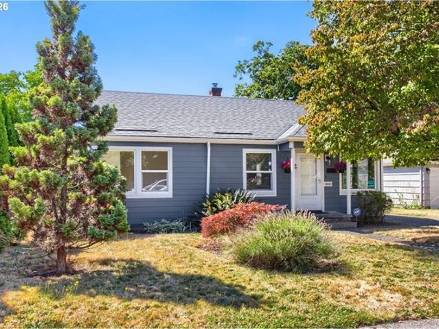 House for sale in Oregonia