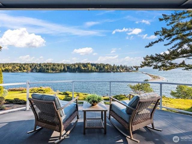 House for sale in Gig Harbor, Washington