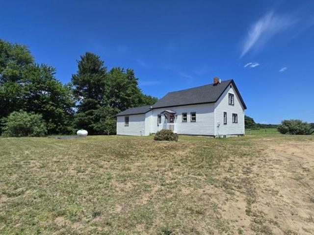 House for sale in Pentwater, Michigan