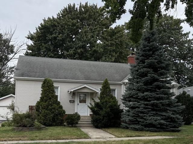 House for sale in Oak Lawn, Cook County