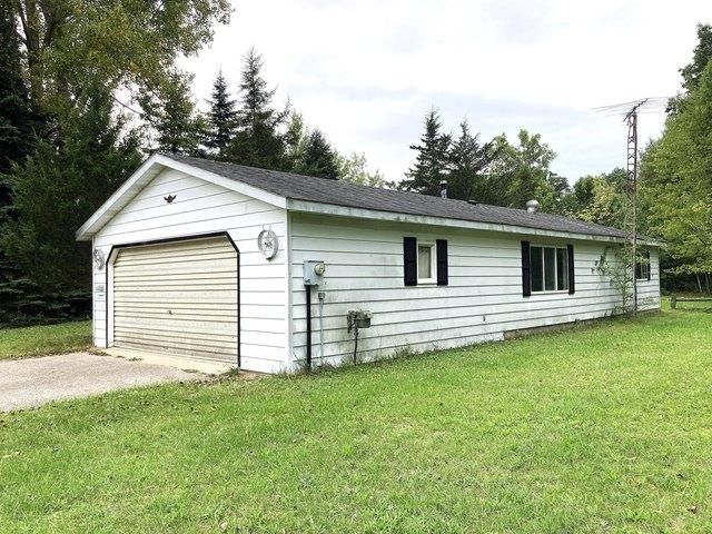 House for sale in Crystal, Crystal Township