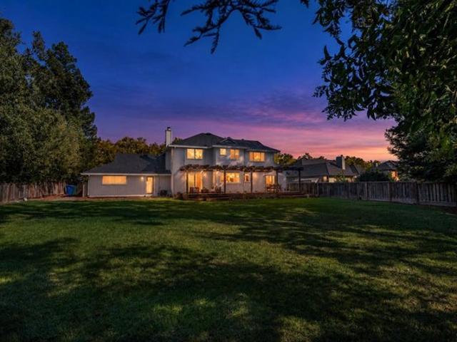 House for sale in East Windsor, Windsor