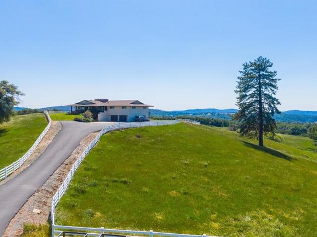 House for sale in Sonora, California