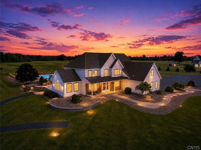House for sale in Cicero, New York
