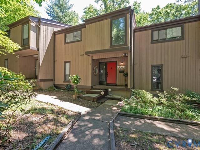 Townhouse for sale in Virginia