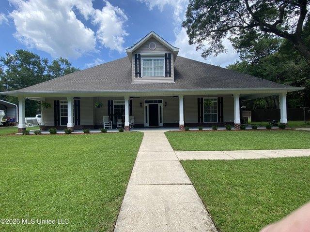 House for sale in Ocean Springs, Mississippi