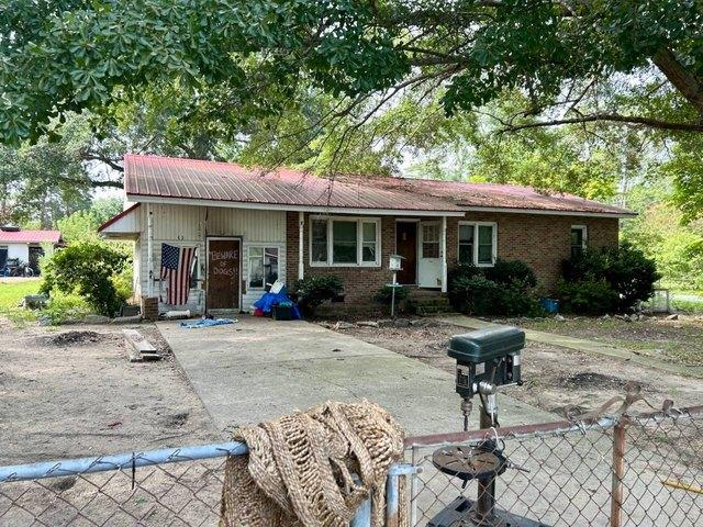 House for sale in Darlington, South Carolina
