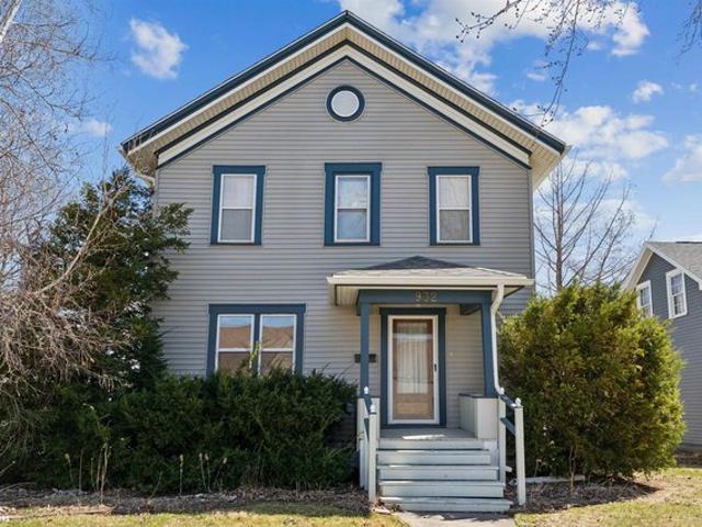 House for sale in Grinnell, Iowa
