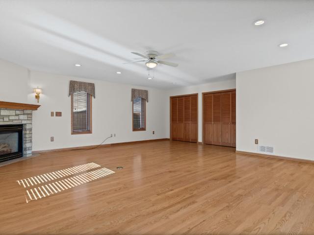 House for sale in Onalaska, La Crosse County