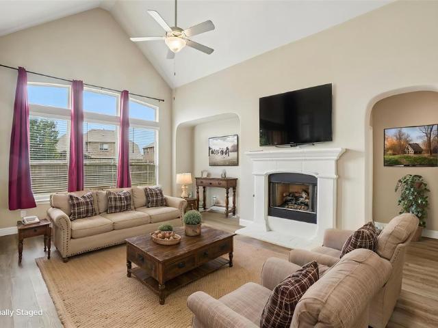 House for sale in Woodcreek, Fate