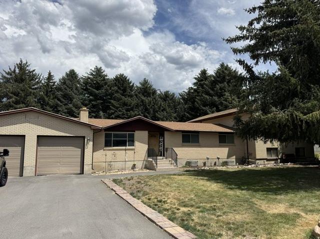 House for sale in Huntsville, Utah