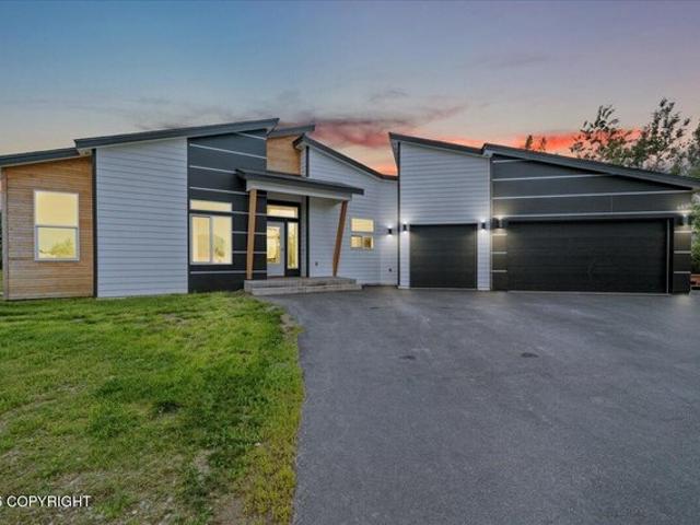 House for sale in Palmer