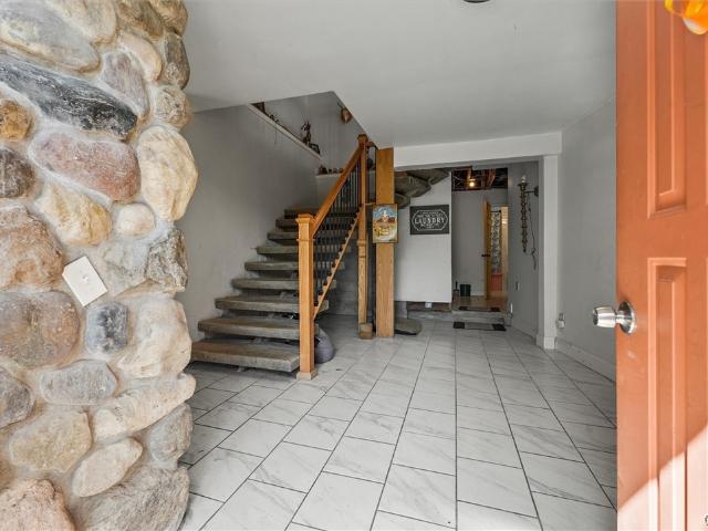 House for sale in Oneida, New York