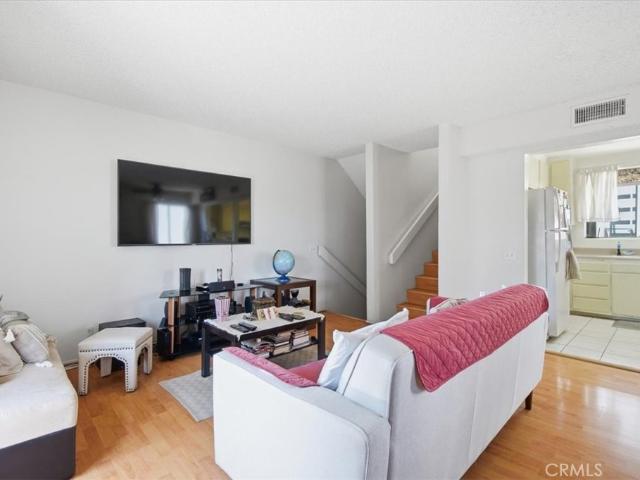 Townhouse for sale in Panorama City Neighborhood Council District, Canoga Park