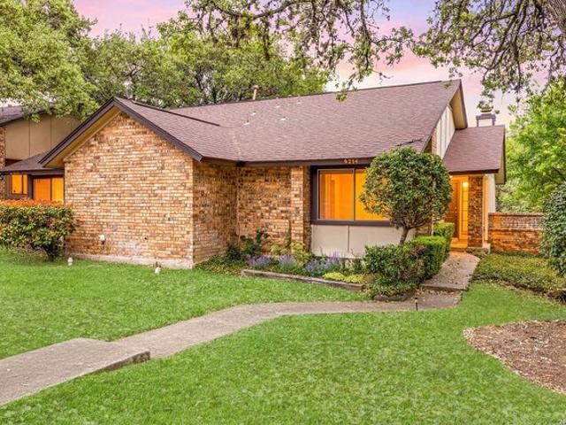 Townhouse for sale in Leesville, Texas