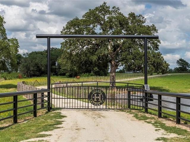 House for sale in Robertson, Texas