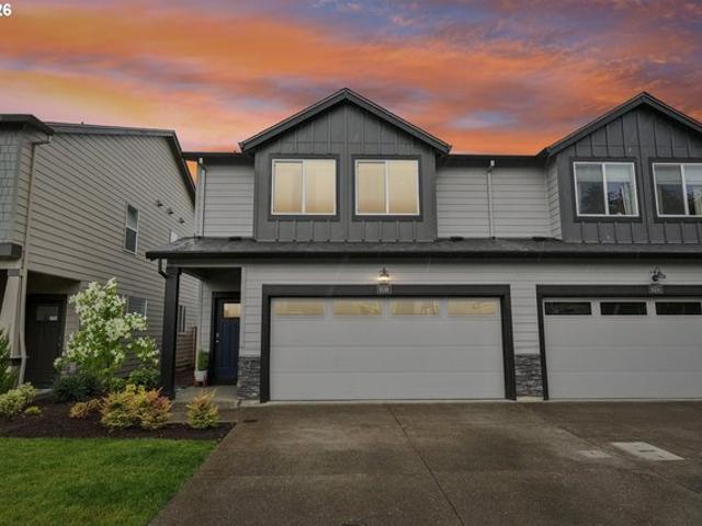 Townhouse for sale in Oregonia
