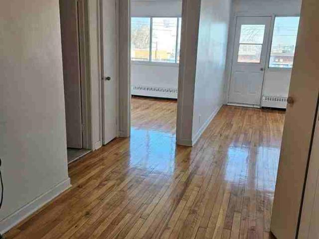 Apartment for rent in St. Leonard's, Quebec