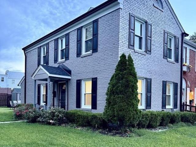 Townhouse for sale in Virginia