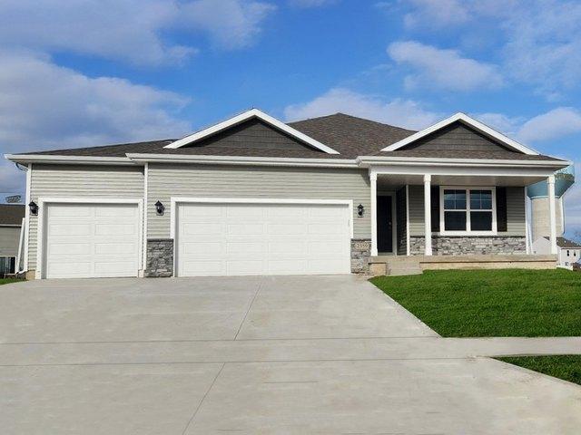 House for sale in Altoona, Iowa