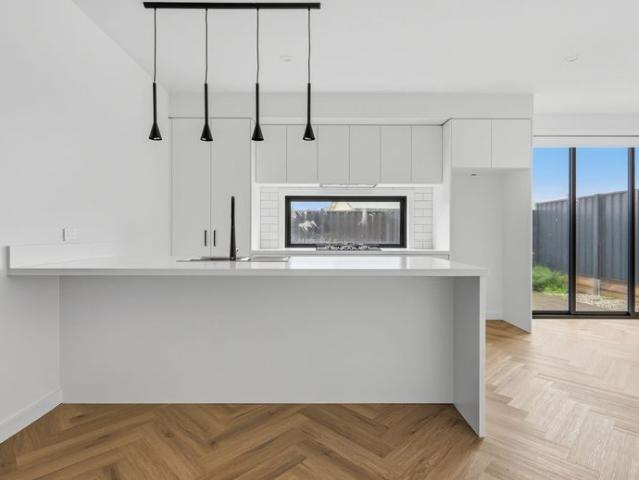 Townhouse for rent in Kilmore, Victoria