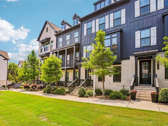 Townhouse for sale in Alpharetta, Georgia