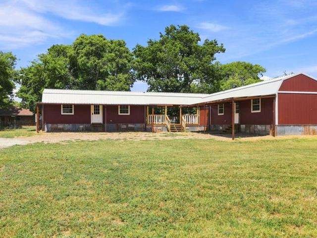 House for sale in Fannin, Texas