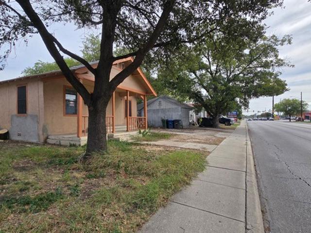 House for sale in Central Los Angeles Heights, San Antonio