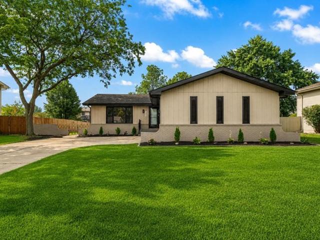 House for sale in Dyer, Indiana