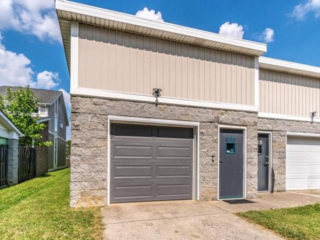 Townhouse for sale in Lexington, Kentucky