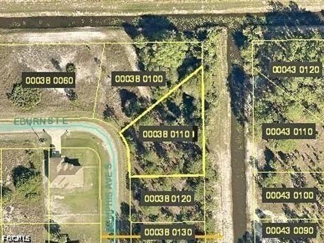 Land for sale in Lehigh Acres, Florida