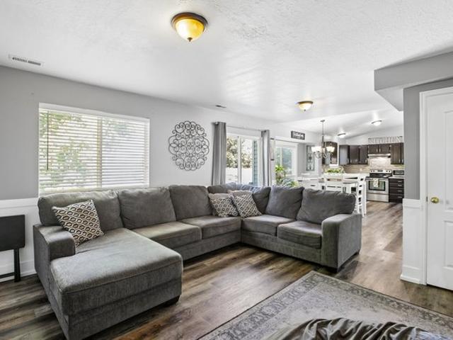 House for sale in Tooele, Utah