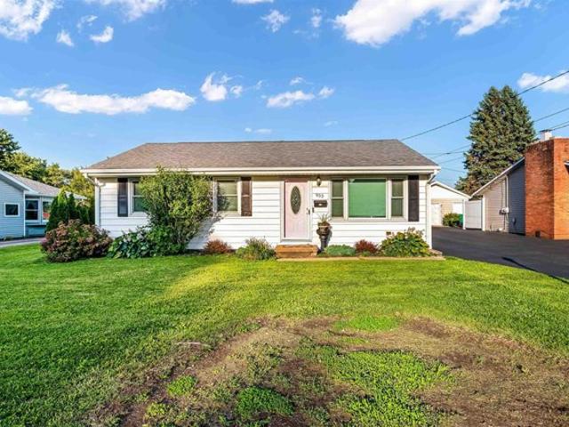 House for sale in Galesburg, Illinois