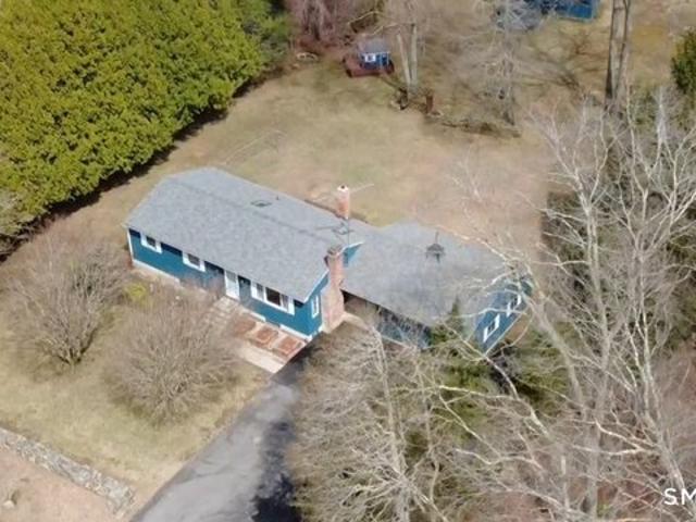 House for sale in Waterford, Connecticut