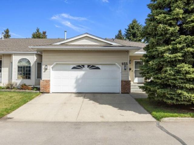 Townhouse for sale in Wedgewood, Alberta
