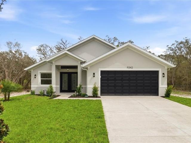 House for sale in Webster, Florida