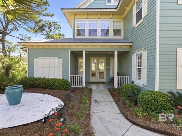 House for sale in Gulf Shores, Alabama