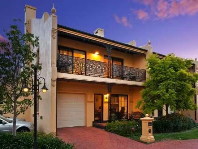 Condo for rent in Sydney, New South Wales