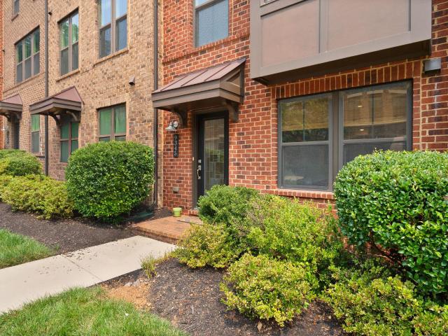 Townhouse for sale in Virginia