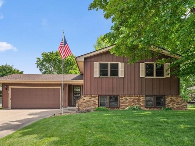 House for sale in Hennepin, Minnesota