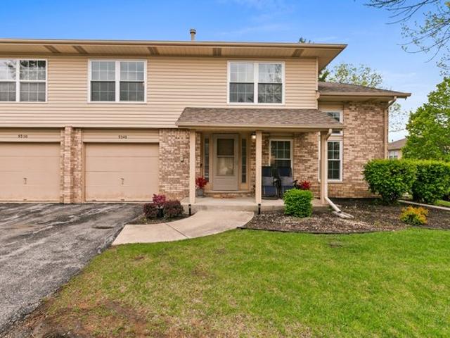 Townhouse for sale in Orland Hills, Illinois