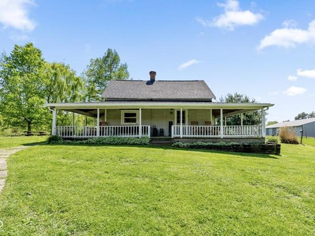 House for sale in Morgantown, Indiana
