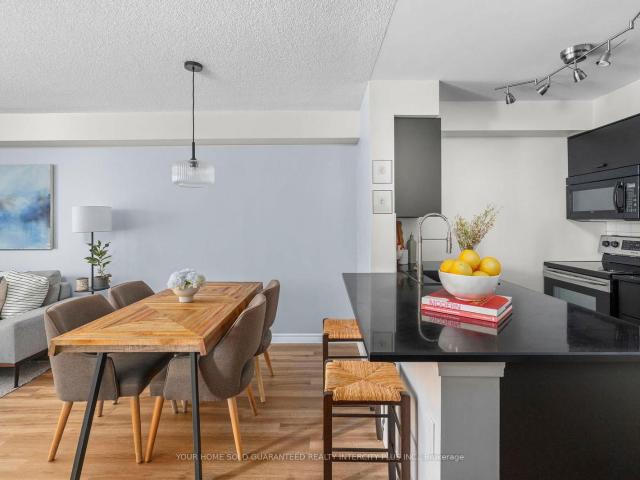 Condo for sale in Davenport, Toronto